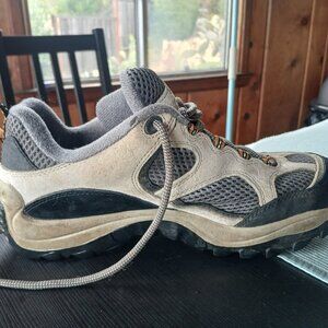 Women's Merrell Hiking Shoes Size 8.5